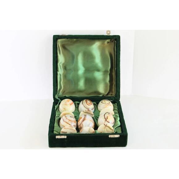 Vintage Mid Century Sake Set Barware White Onyx Glass Set in Case 6 Pieces - Picture 2 of 9